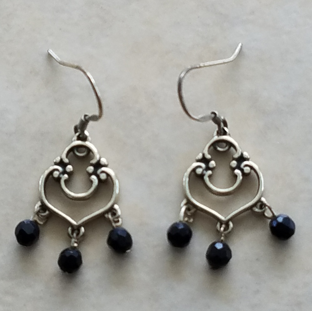 Dangle earrings